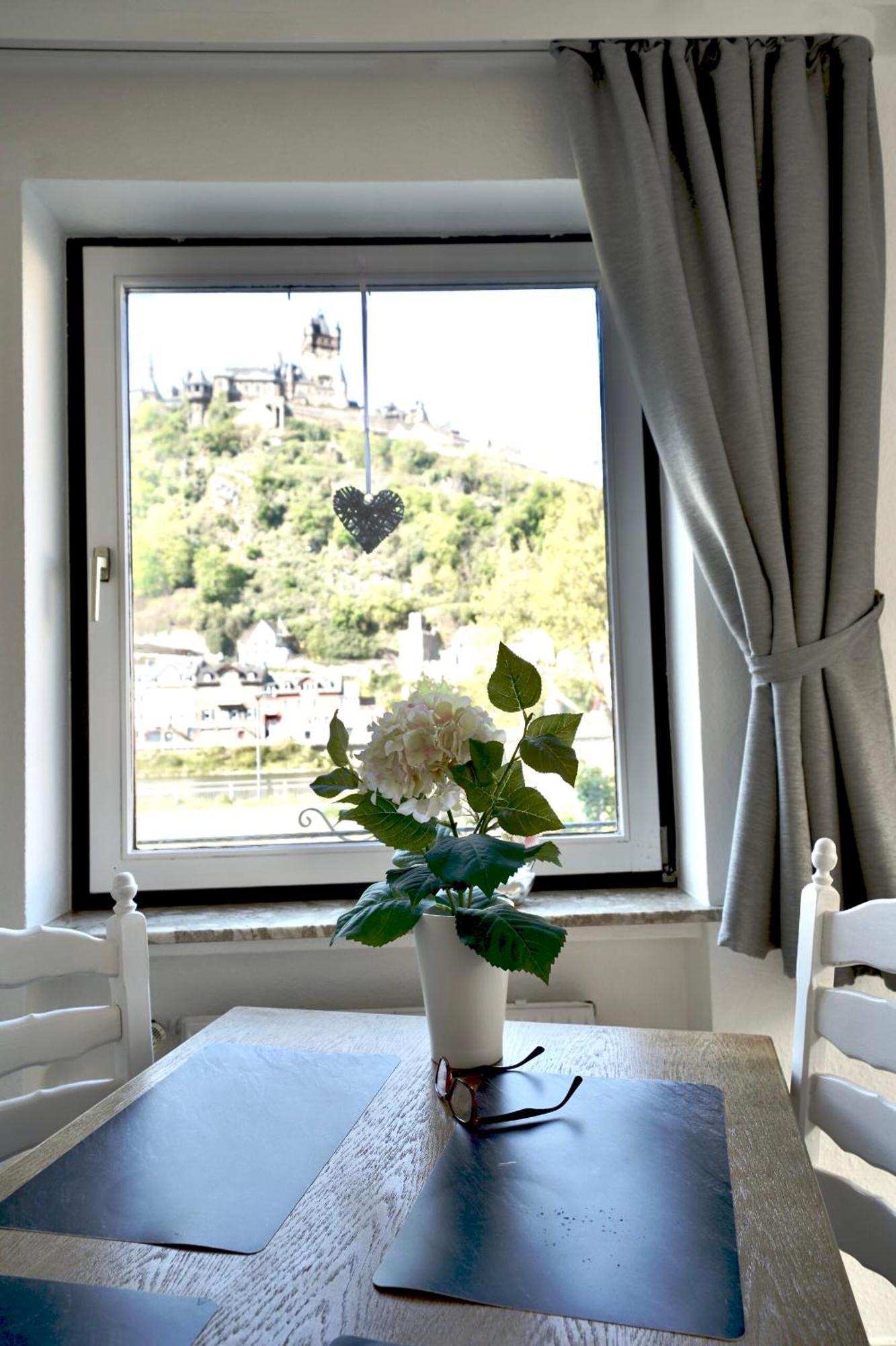 Apartments Haus Daniela Cochem Pokoj fotografie